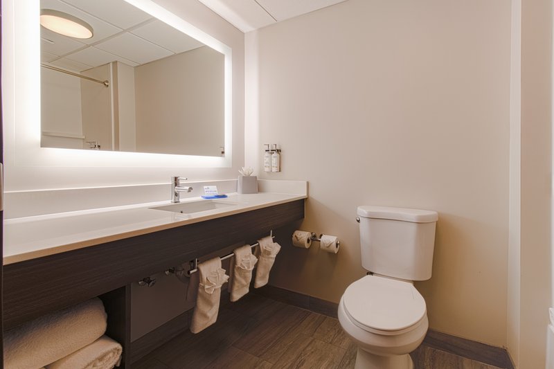 Holiday Inn Express NEWINGTON