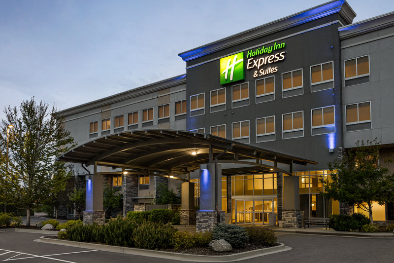 Holiday Inn Express & Suites COLORADO SPRINGS CENTRAL by IHG