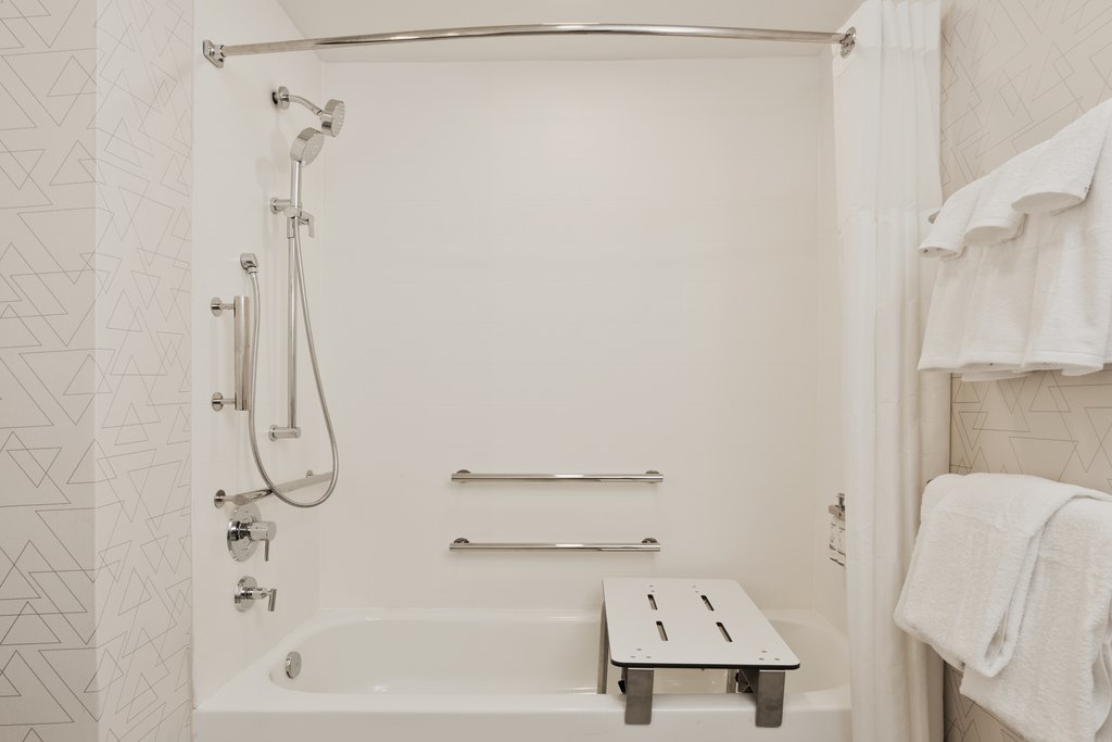 Holiday Inn Express COLUMBUS NORTHEAST