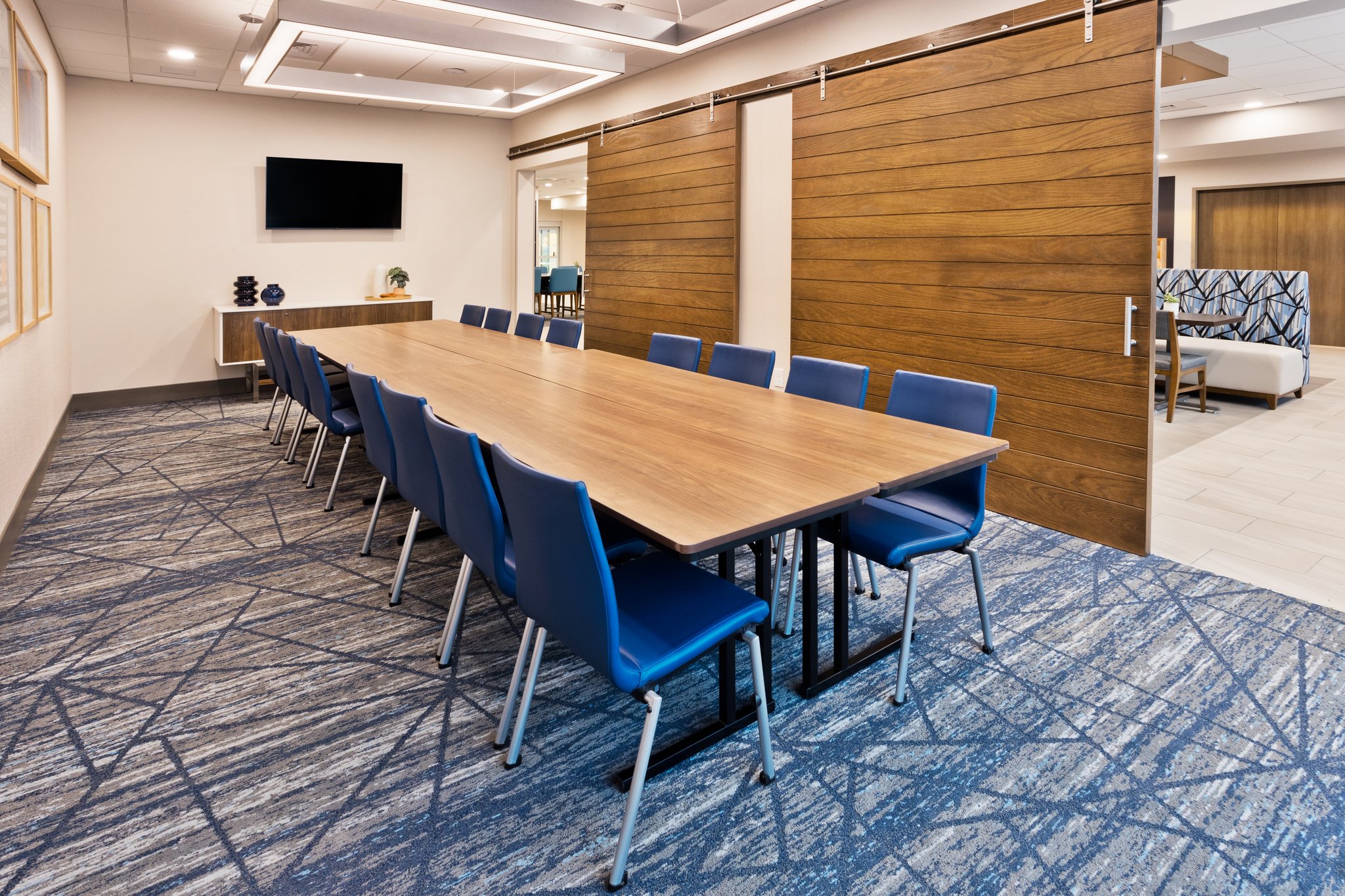 Holiday Inn Express COLUMBUS - FORT BENNING AREA by IHG — photo 5