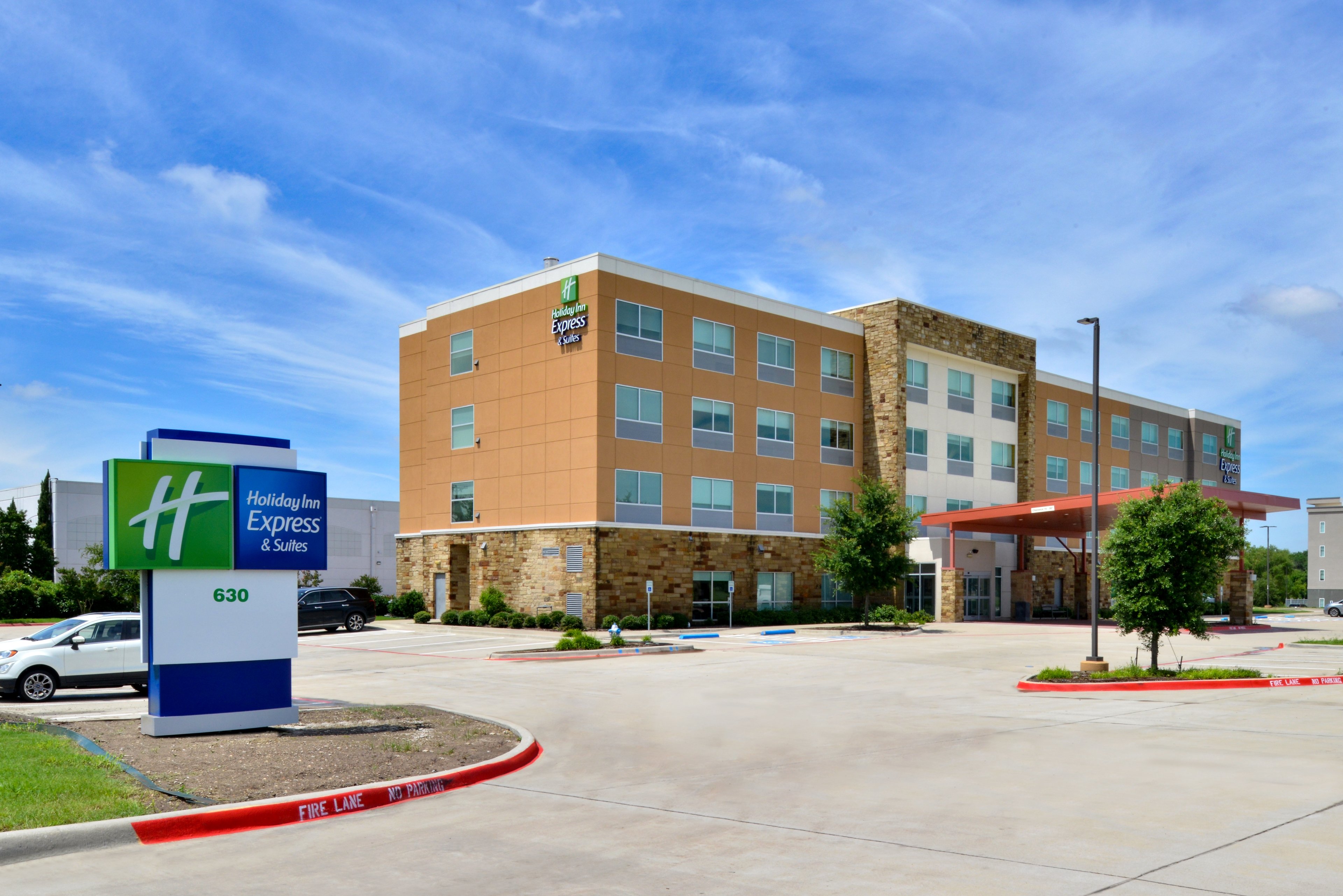 Holiday Inn Express & Suites-Wylie West