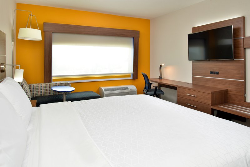 Holiday Inn Express and Suites Wylie West