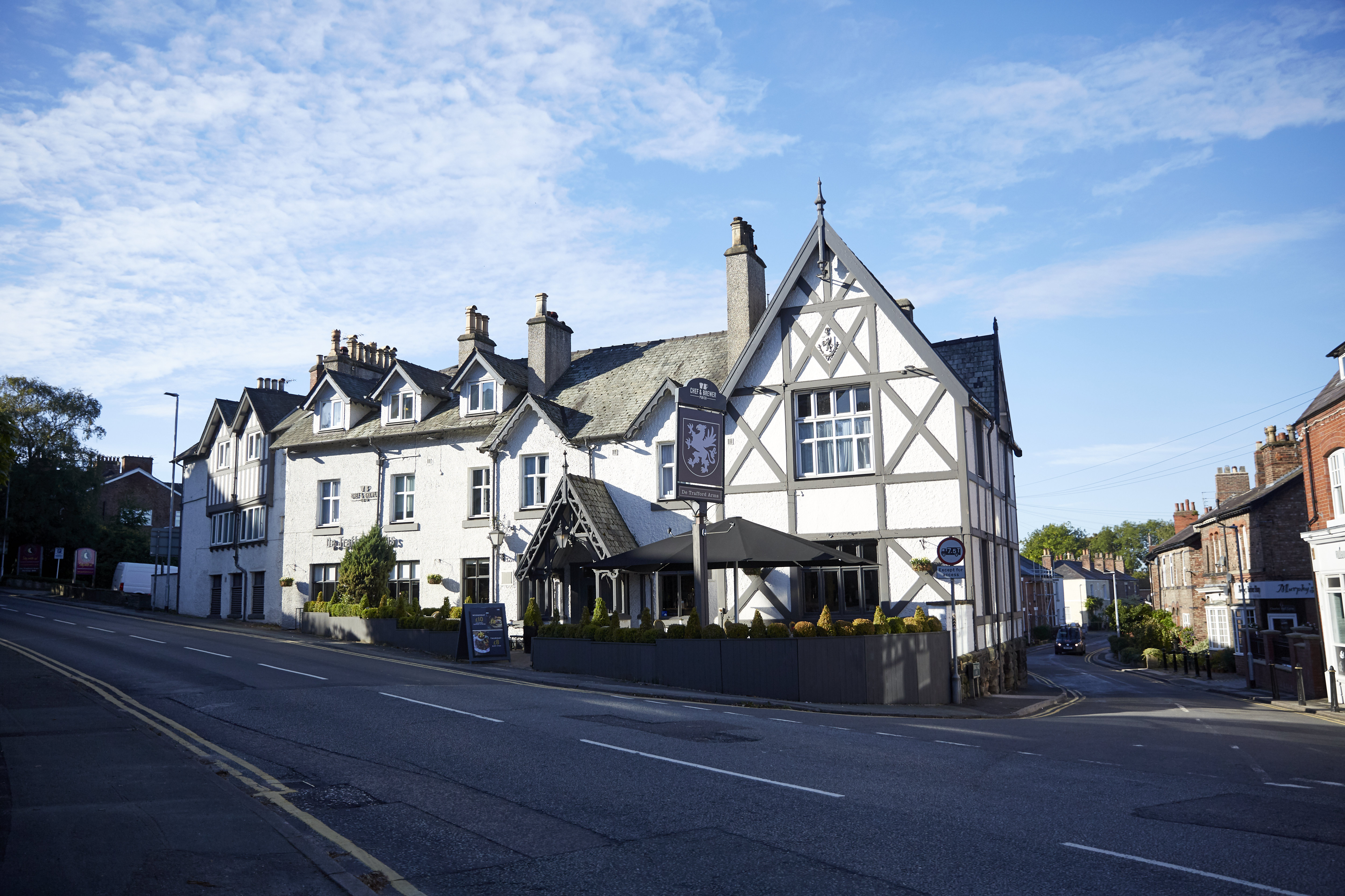 De Trafford Hotel