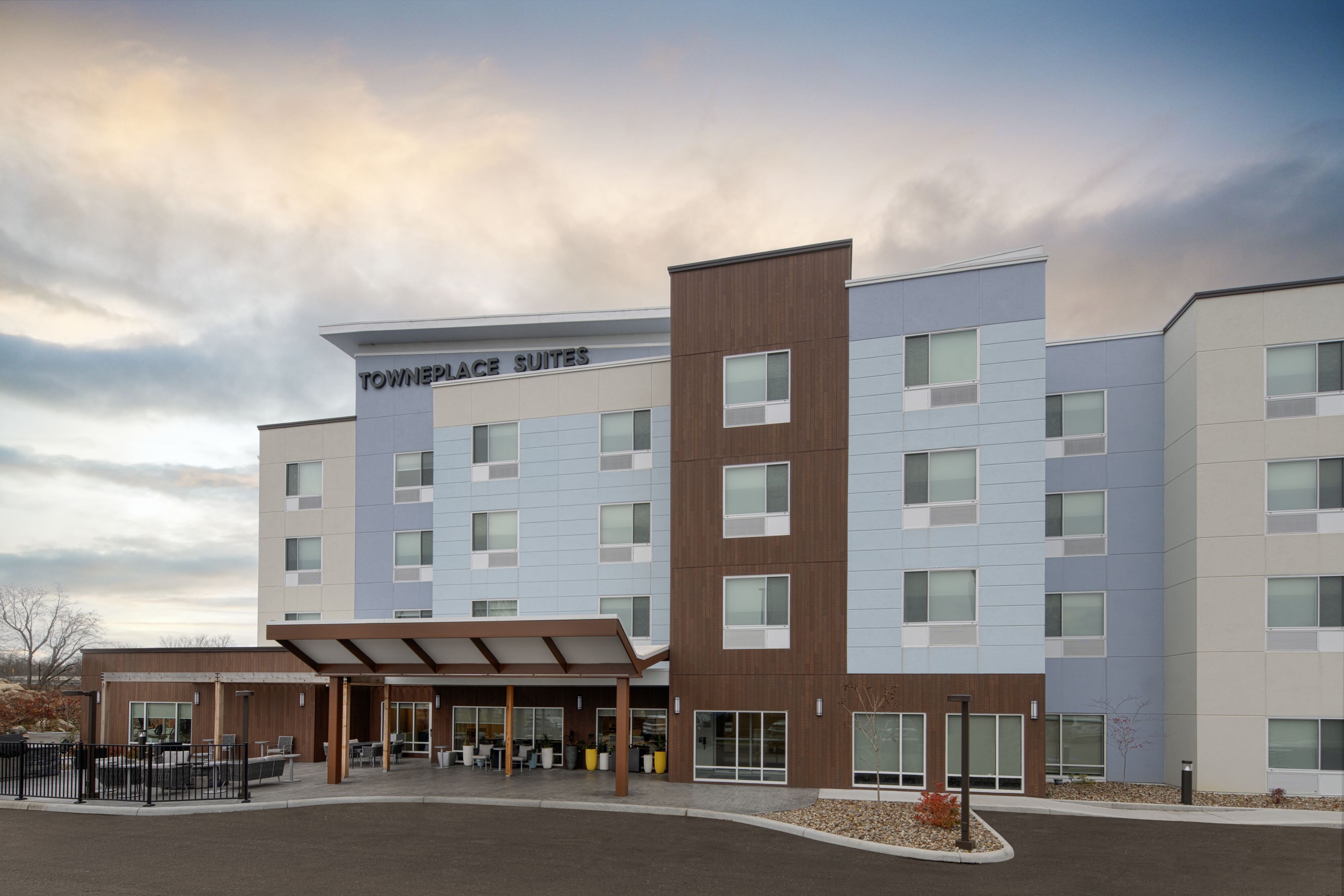 TownePlace Suites New Philadelphia