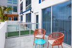 Upgraded View, Guest room, 2 Queen, City view, Balcony