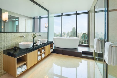 The Owner's Penthouse Bathroom
