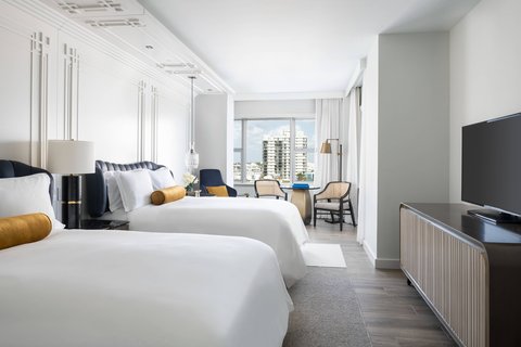 Double/Double Guest Room - City View