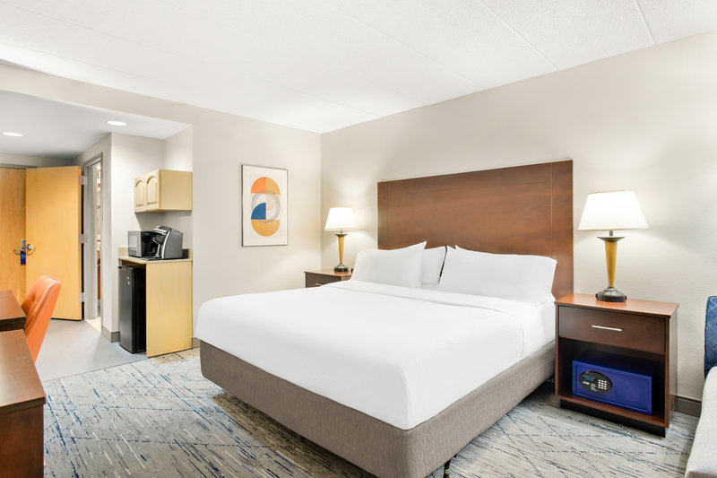 Holiday Inn Express & Suites OCEAN CITY