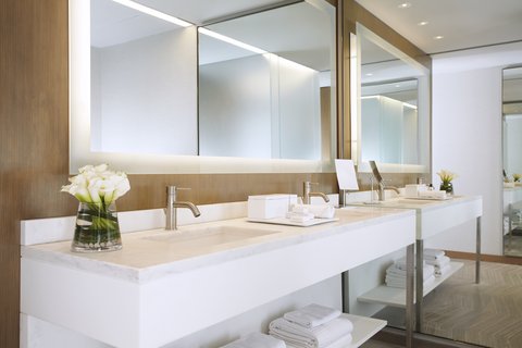 Double Bathroom