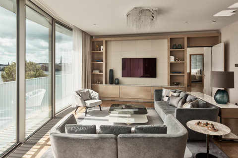 The Fontenay Room Comp
