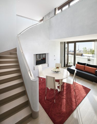 Panoramic Suite stairs