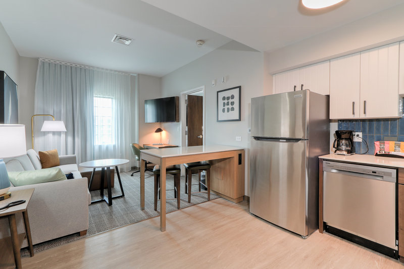 Staybridge Suites Pigeon Forge – Smoky Mtns