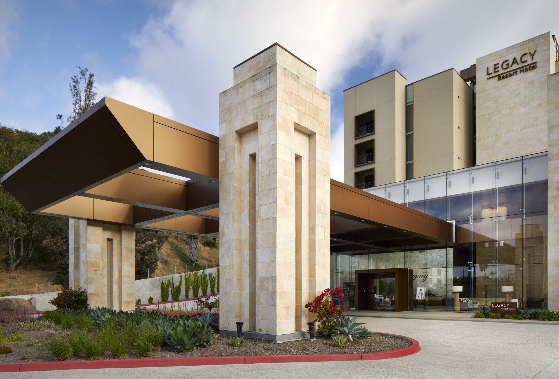 Legacy Resort Hotel & Spa