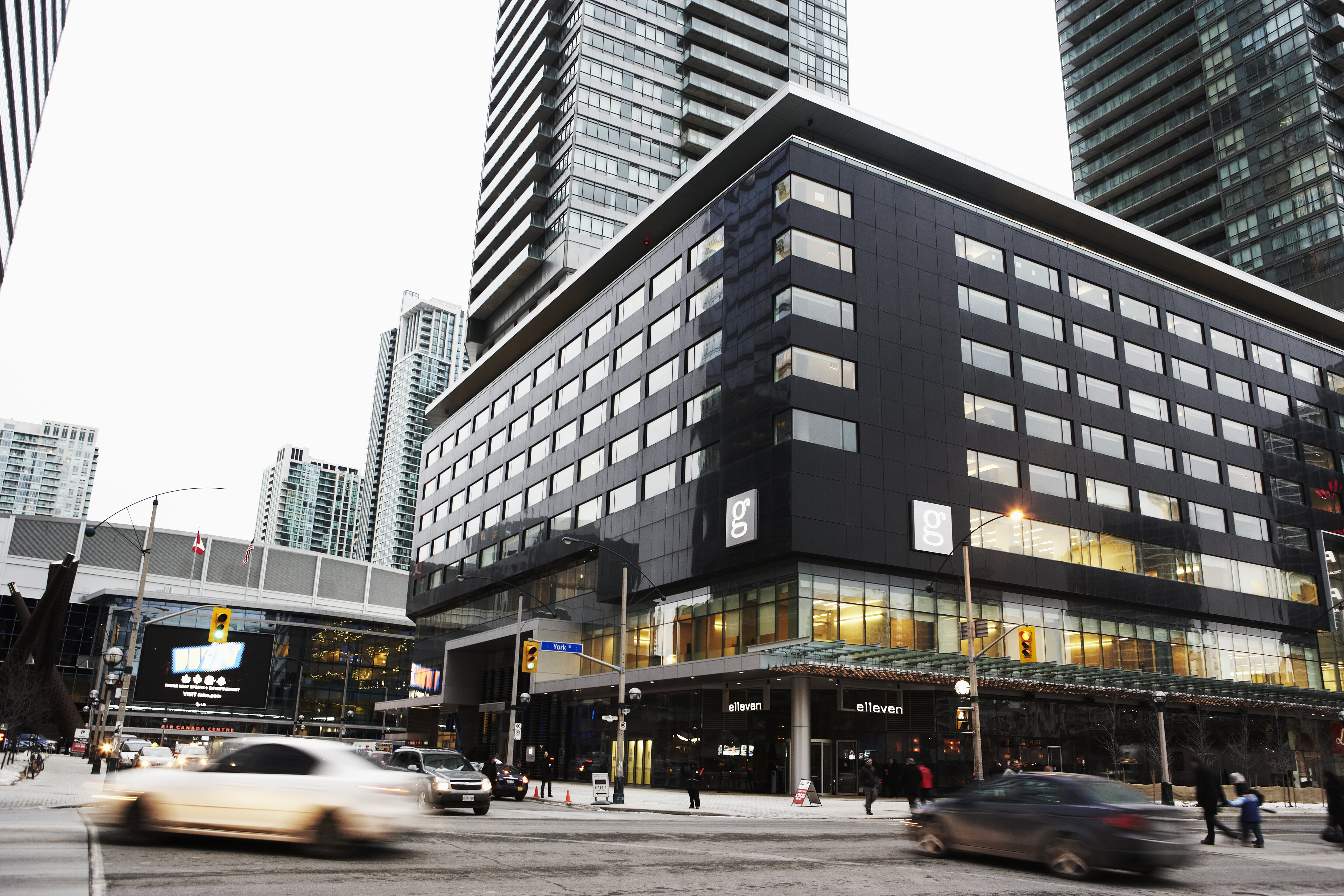 Le Germain Toronto Maple Leaf Square