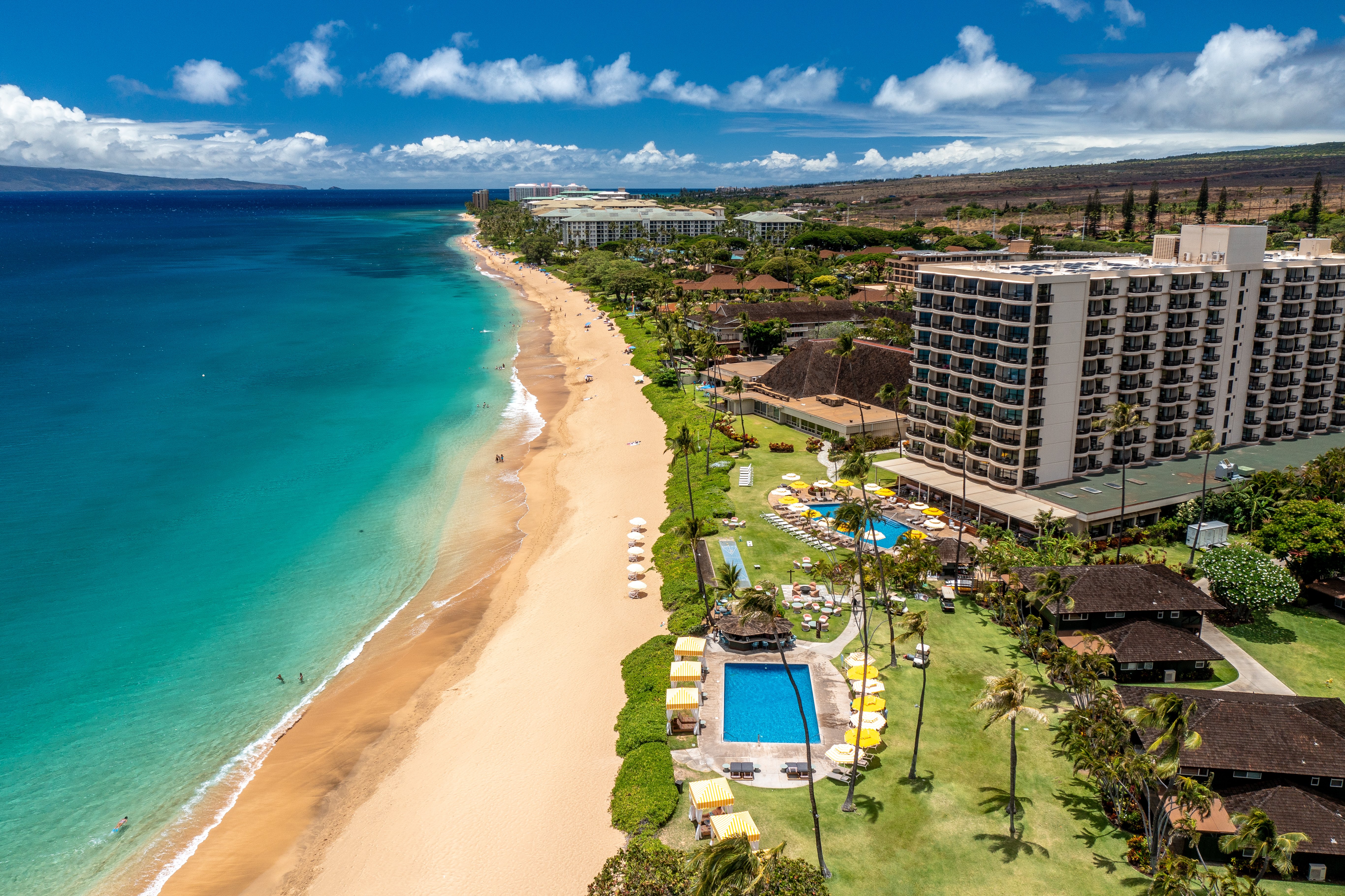 Royal Lahaina Resort & Bungalows