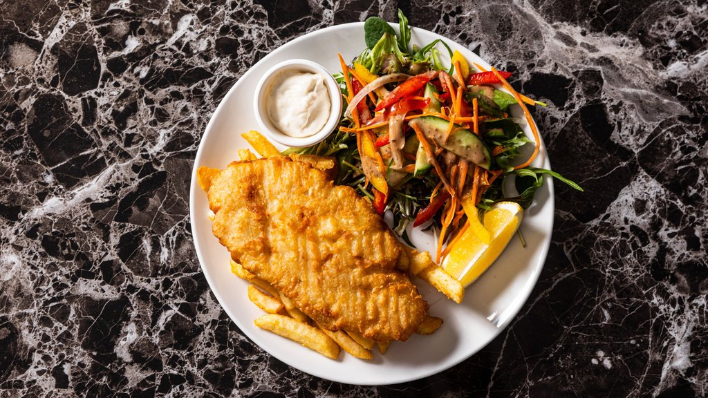 Holiday Inn Sydney - Potts Point, an IHG Hotel - Join us for some delectable dining at Sirocco