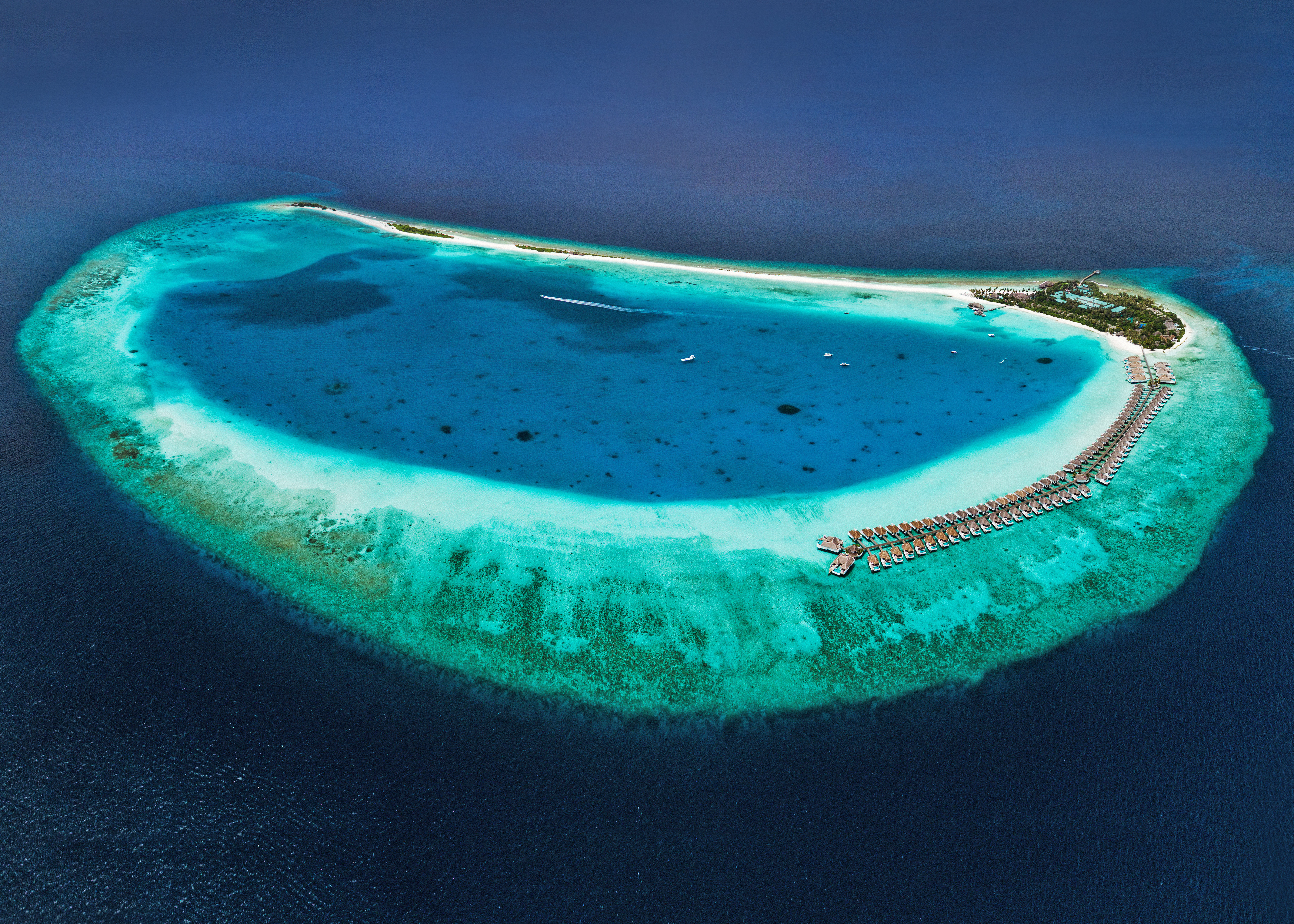 Finolhu Resort