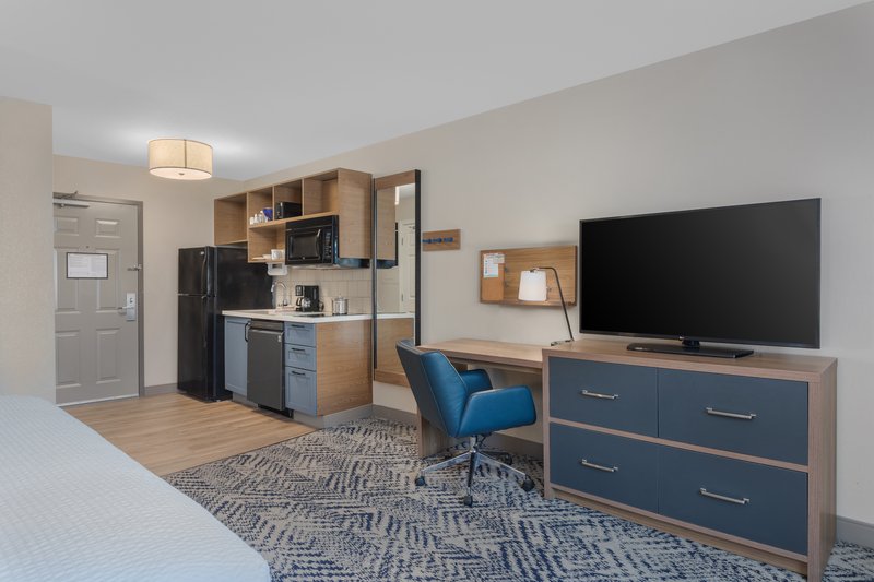 Candlewood Suites La Crosse North