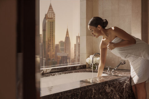 Executive Suite Bathroom