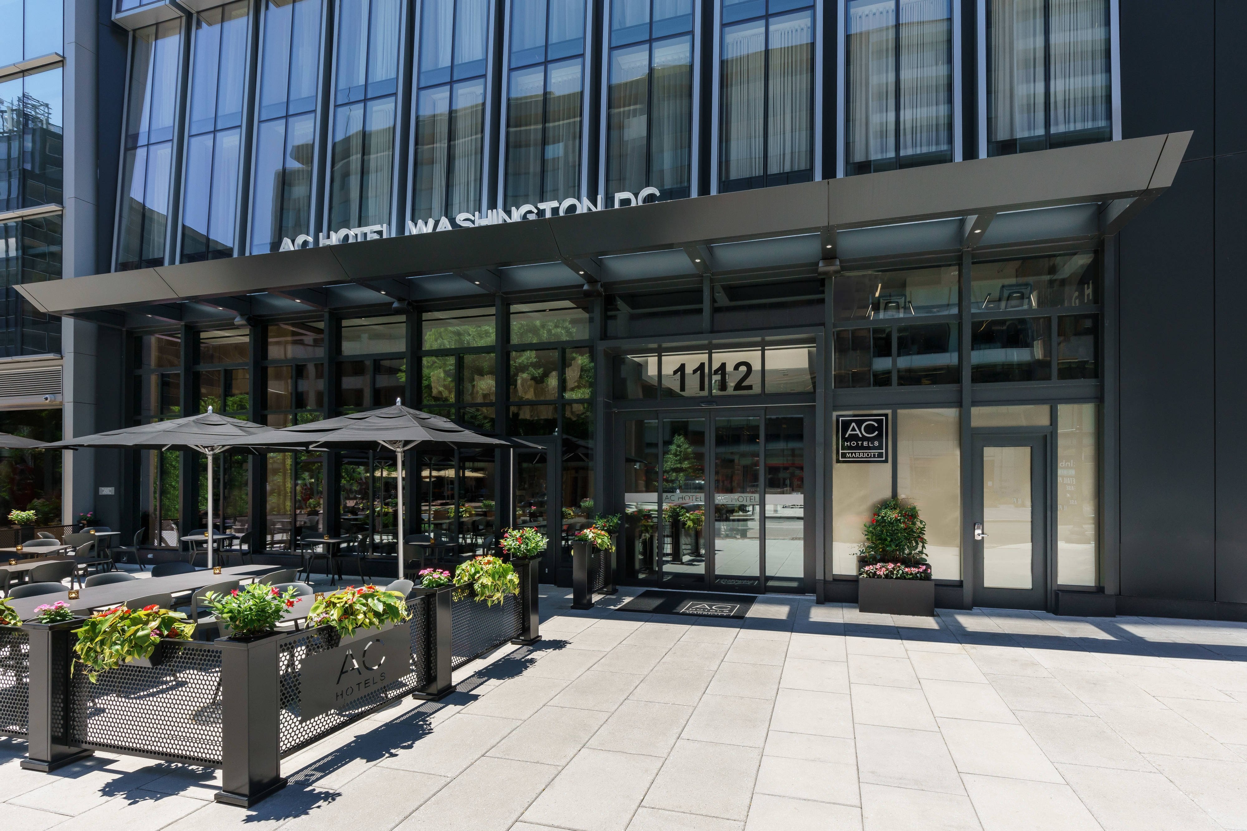 AC Hotel Washington DC Downtown entrance