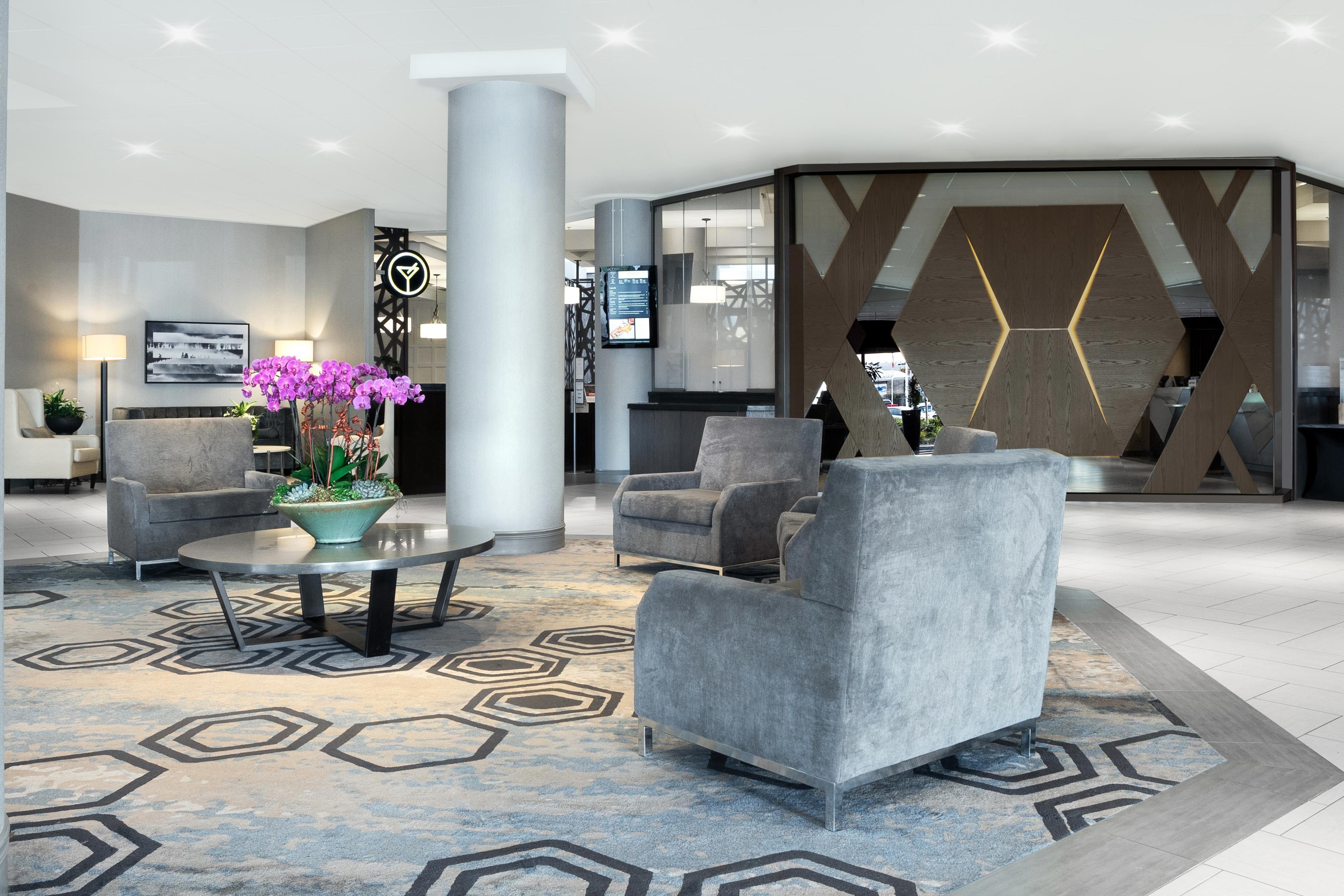 Sheraton Vancouver Guildford Hotel