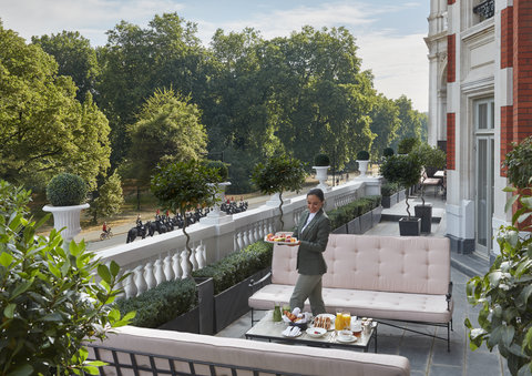 Royal Terrace Suite
