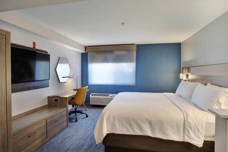 Holiday Inn Express PORTLAND EAST – TROUTDALE