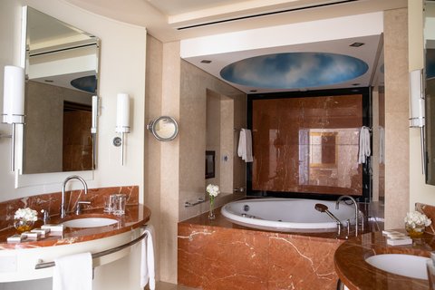 Presidential Suite Bathroom