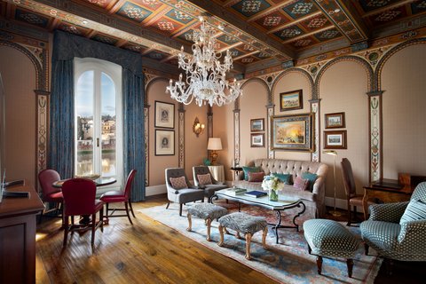 Royal Suite Gioconda Living Room