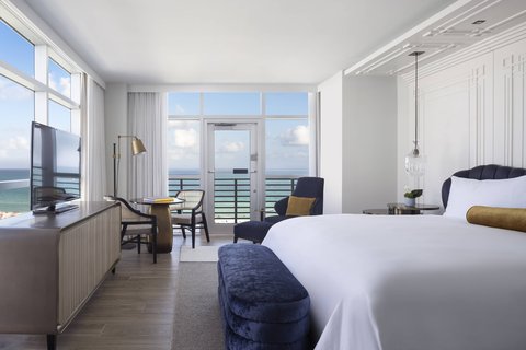 King Club Oceanfront Room