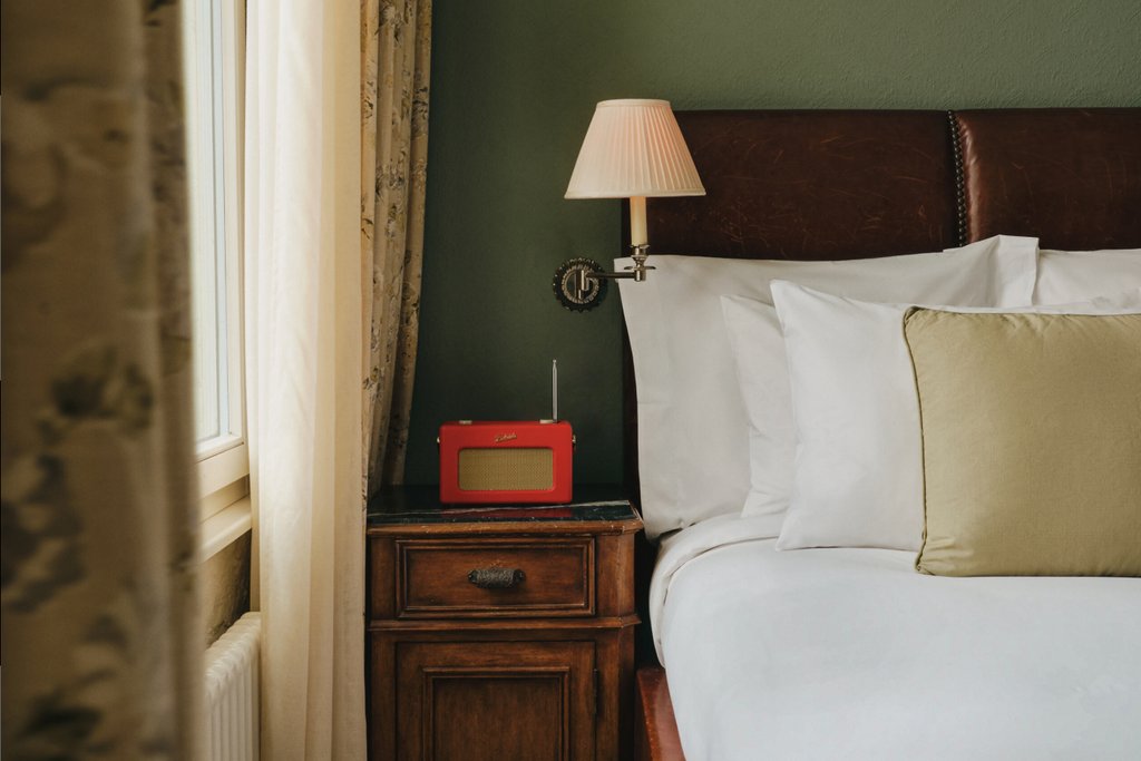 Guest photo