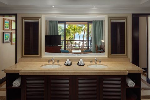 Turtle Bay Junior Suite