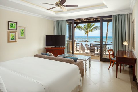 Heavenly Junior King Suite