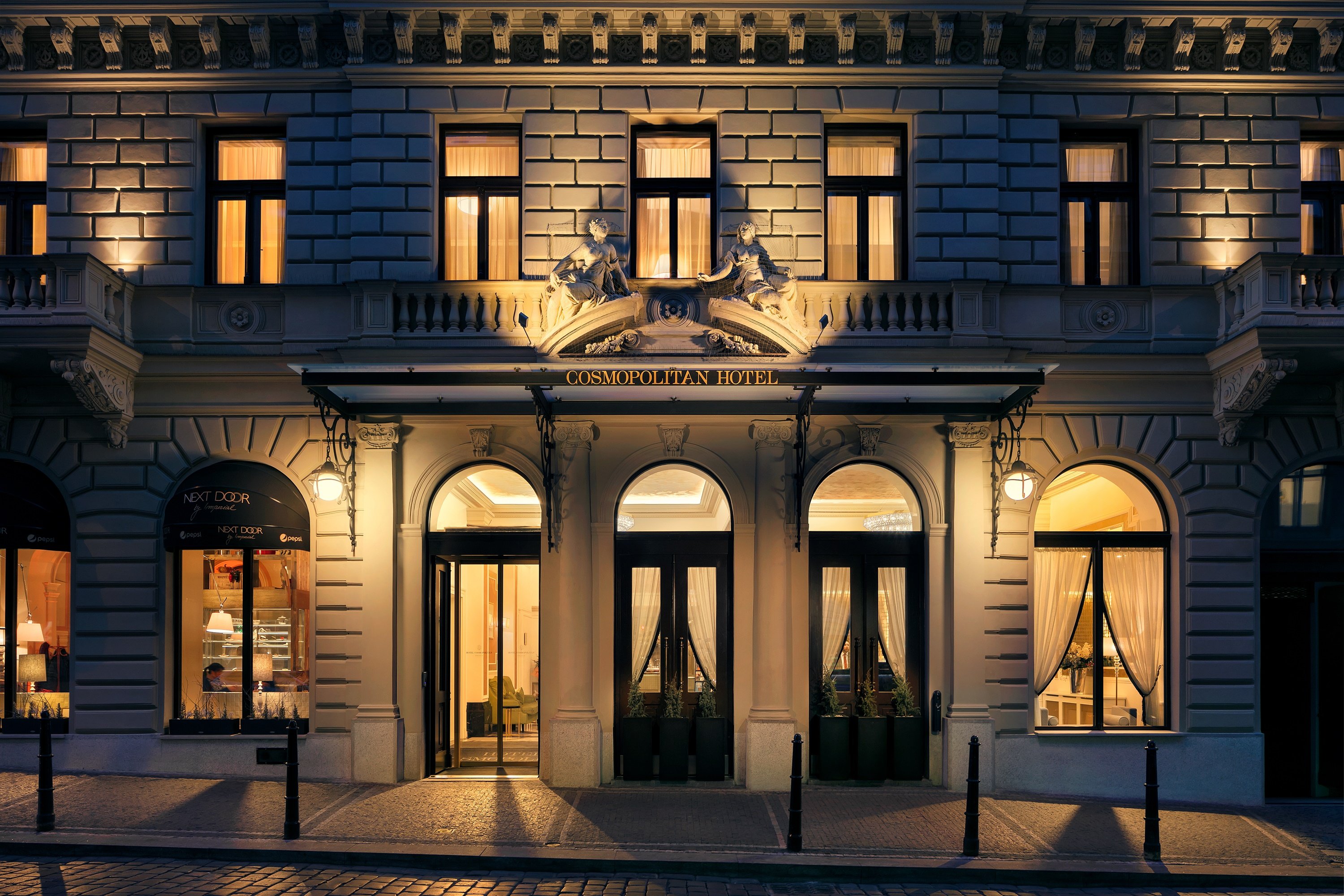 Cosmopolitan Hotel
