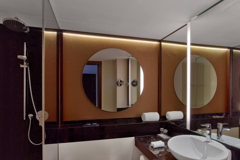 Superior Room Bathroom