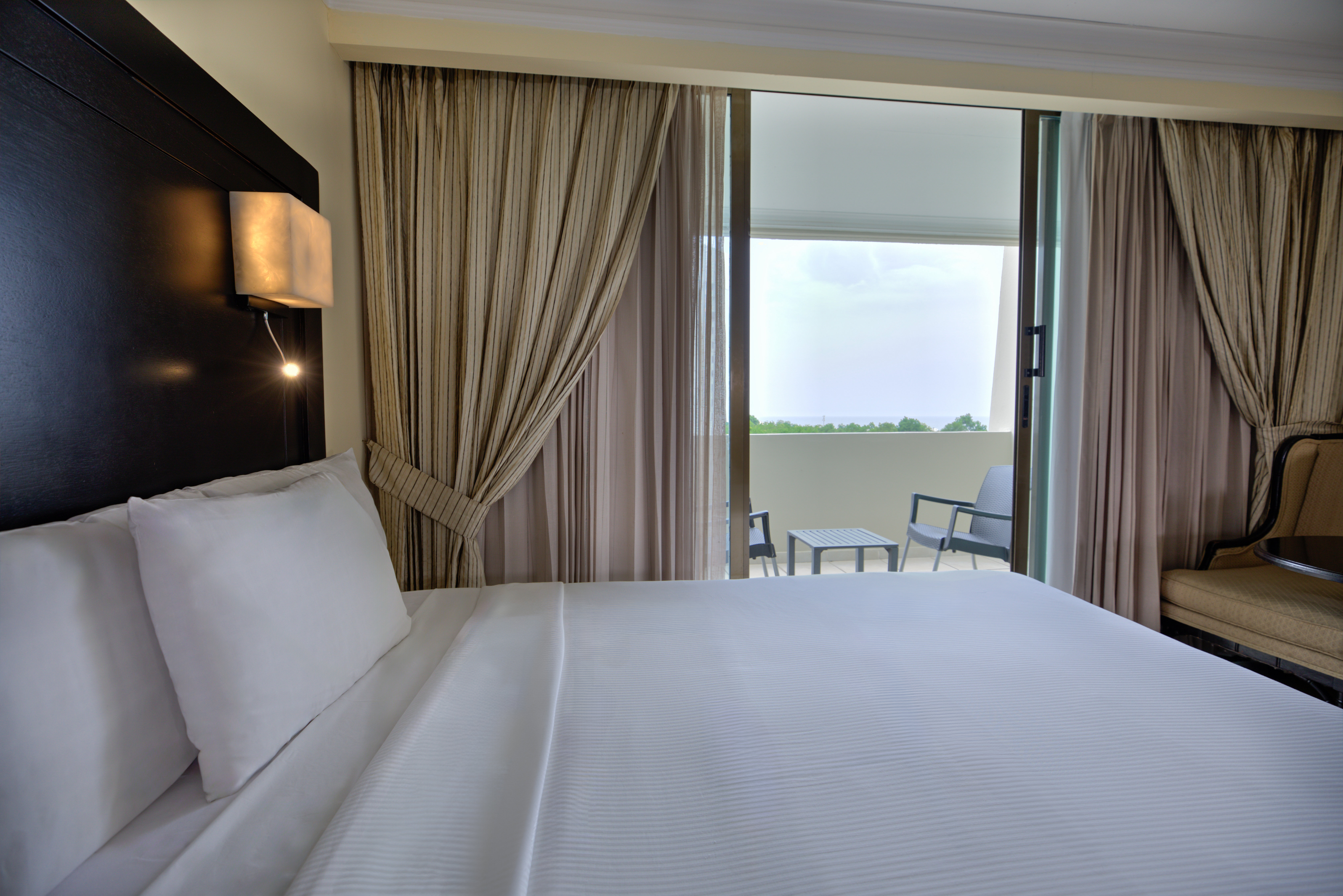 Dominican Fiesta Hotel, Trademark Coll