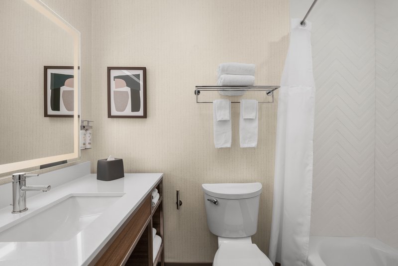 Holiday Inn Coralville – Iowa City
