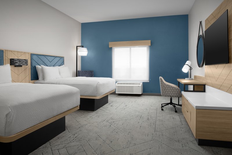 HOLIDAY INN EXP STES HURST