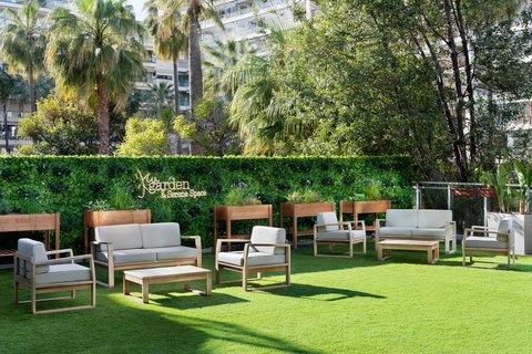 JW Garden & Serene Space
