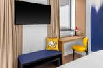 Larger Guest room, 1 King