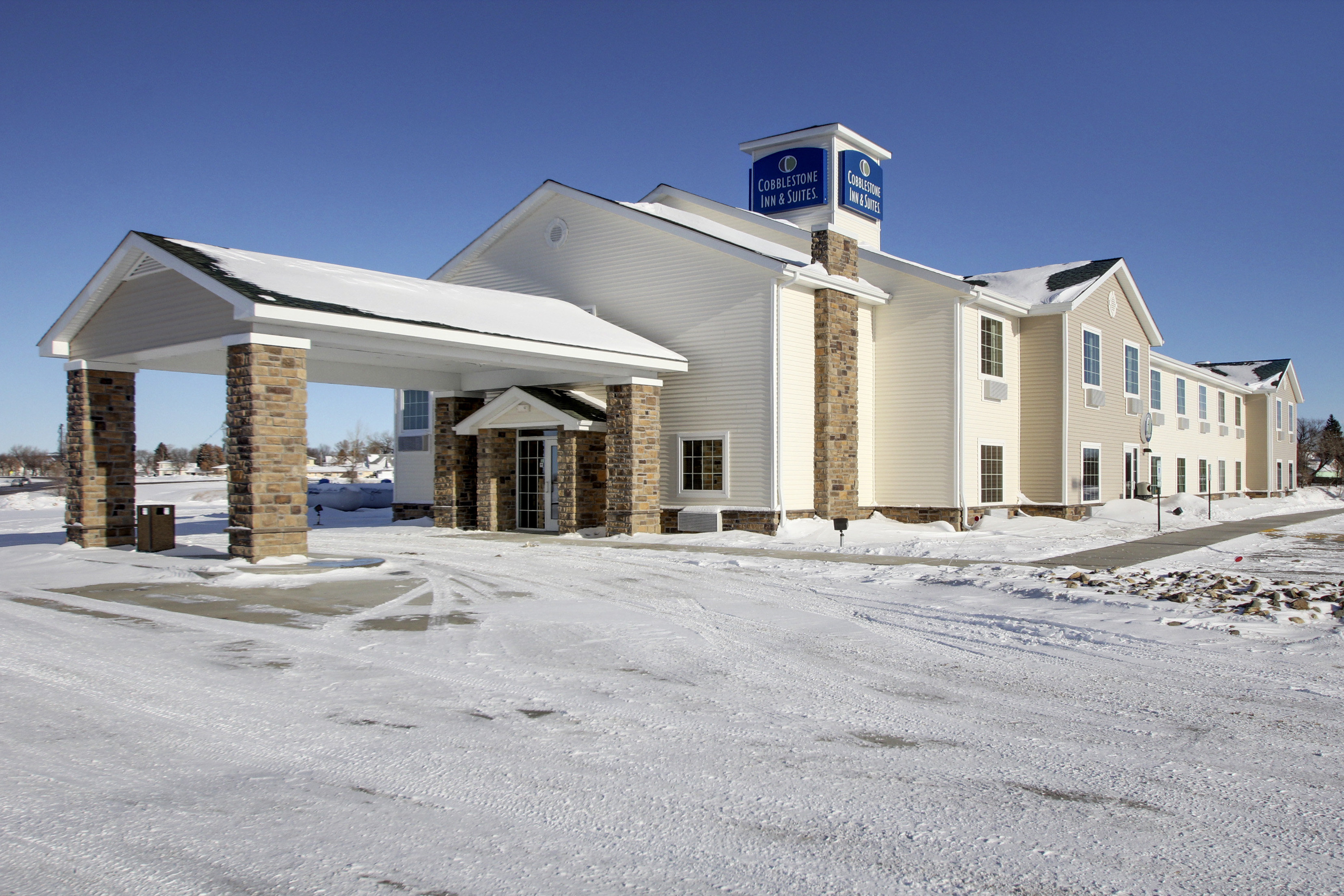 Cobblestone Inn & Suites Harvey