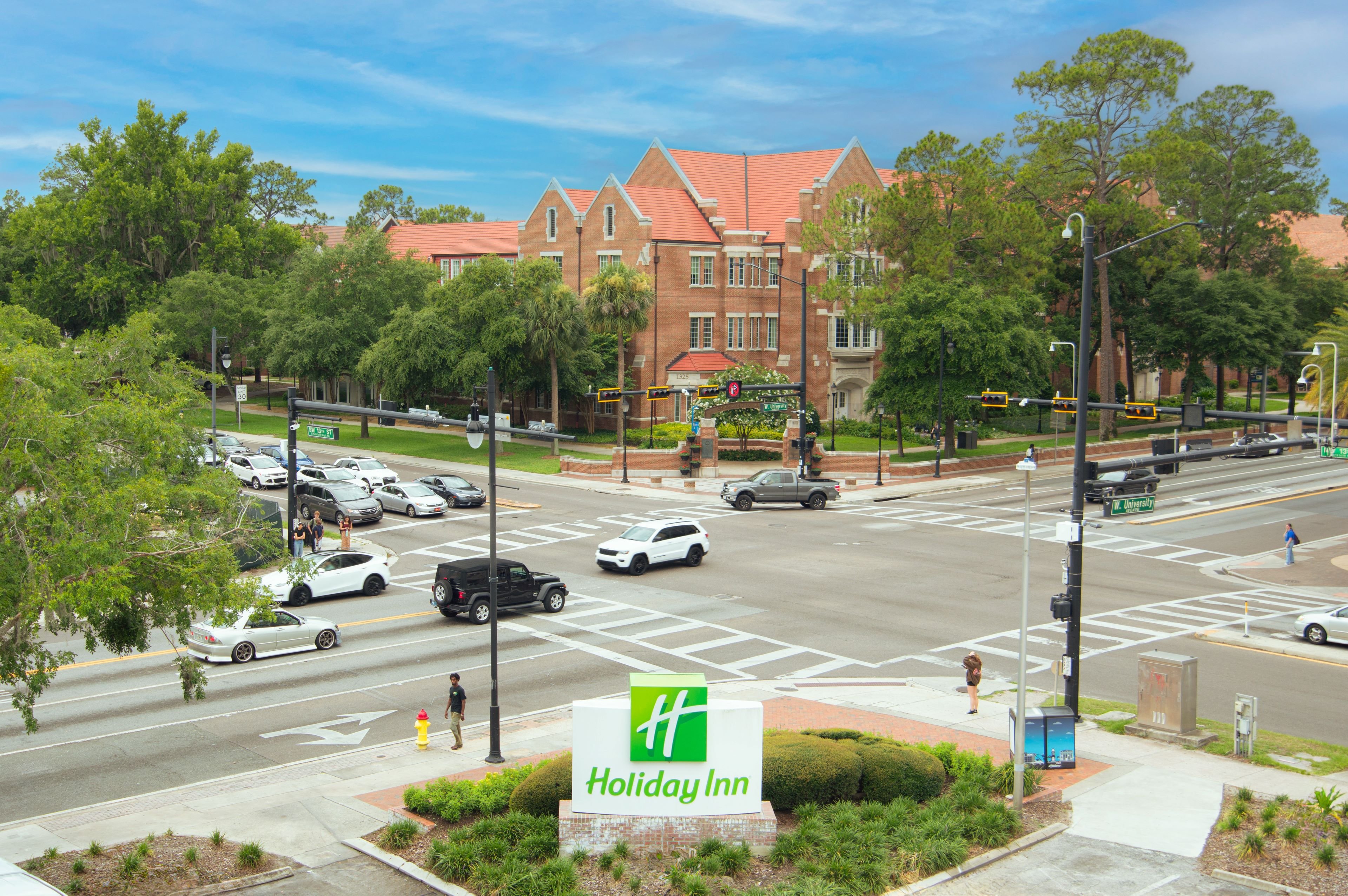 Holiday Inn University Center