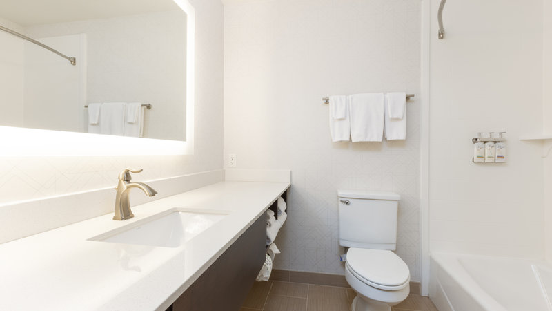 HOLIDAY INN EXPRESS BELLINGHAM