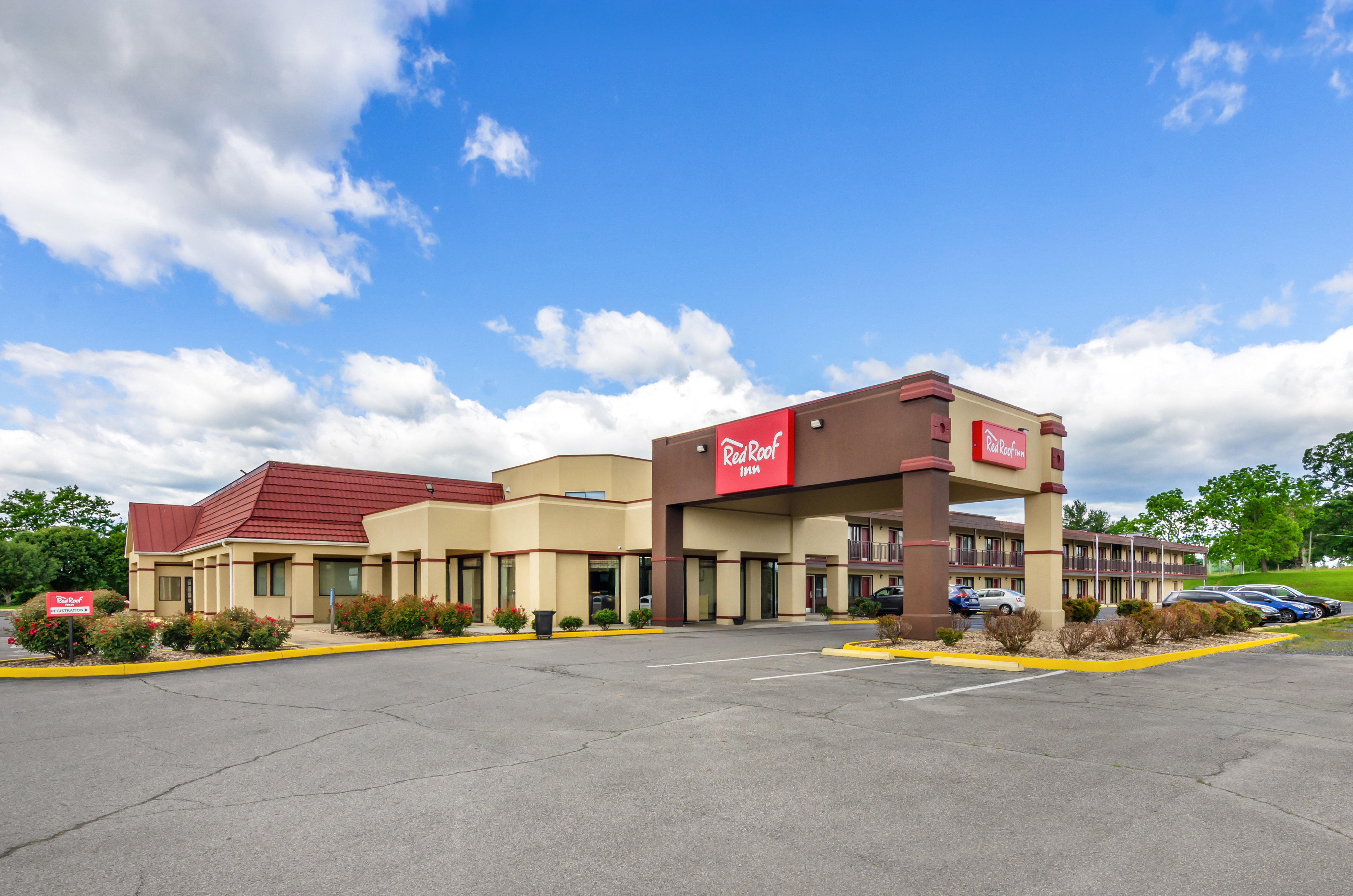 Red Roof Inn Staunton