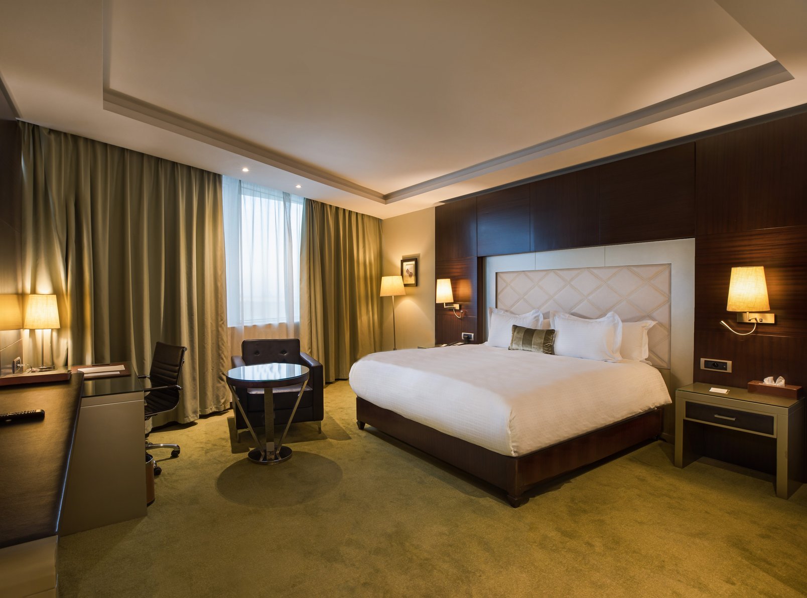 DoubleTree by Hilton Casablanca City Centre Room Type - Premium King Room