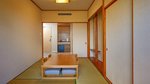 1 King 2 Twin 2 Bedroom Suite Tatami Garden View