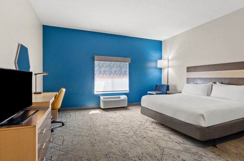 HOLIDAY INN EXPRESS PRINCETON