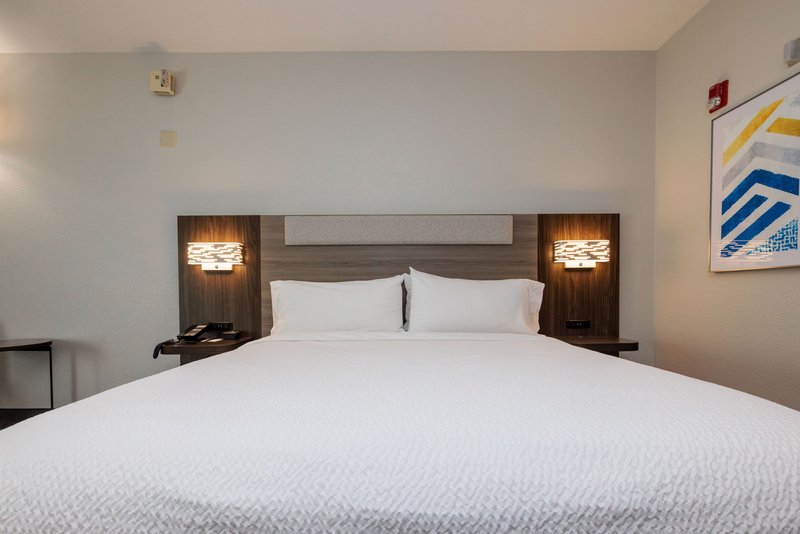 HOLIDAY INN EXPRESS BERKELEY