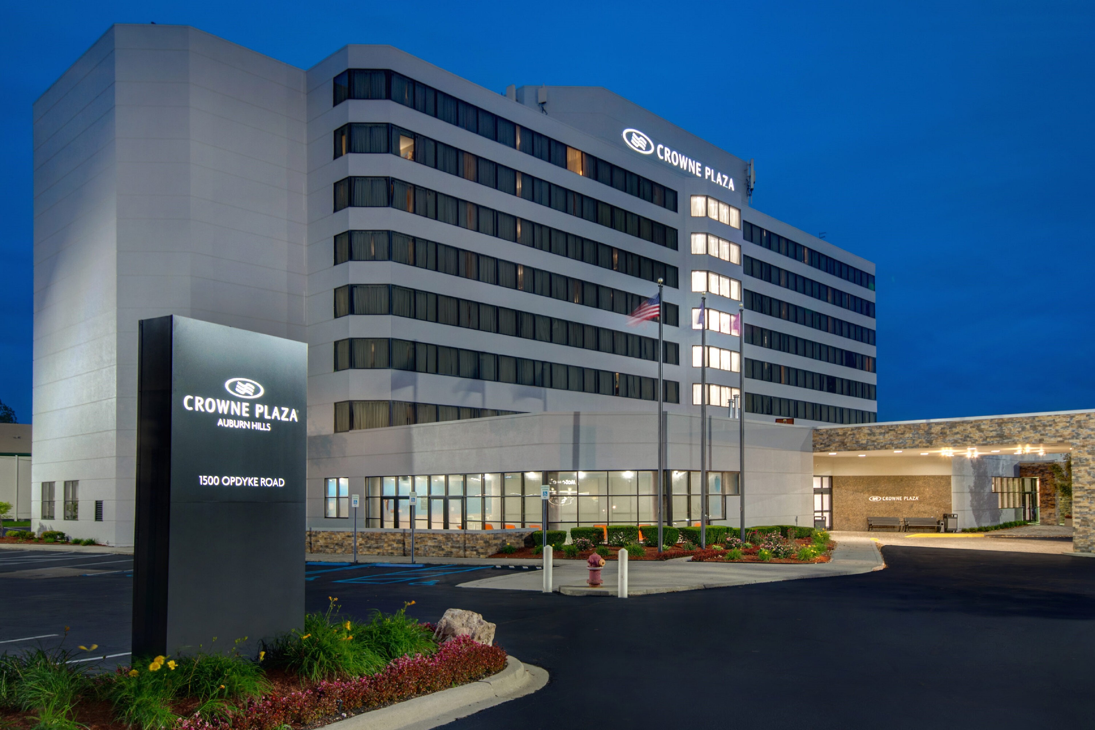 Crowne Plaza Hotel Auburn Hills