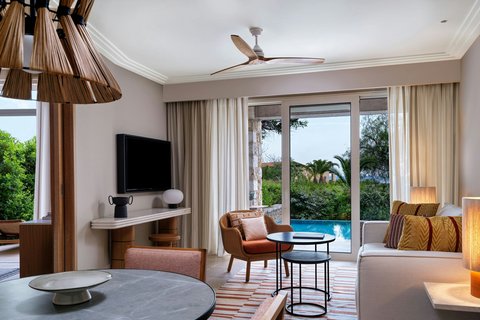 Infinity Suite Garden View